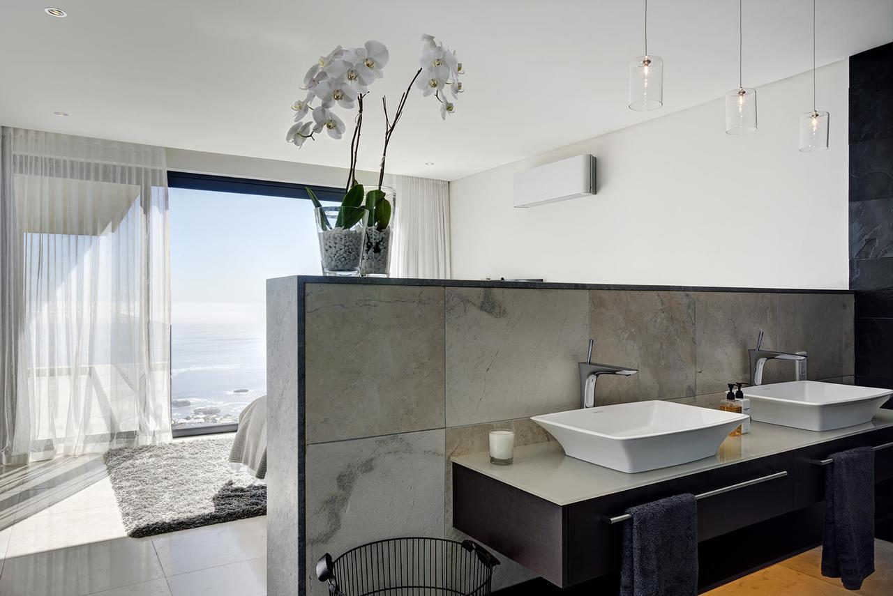 Cb-One Luxury Stay Kaapstad Buitenkant foto