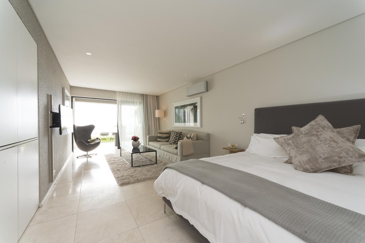 Cb-One Luxury Stay Kaapstad Buitenkant foto