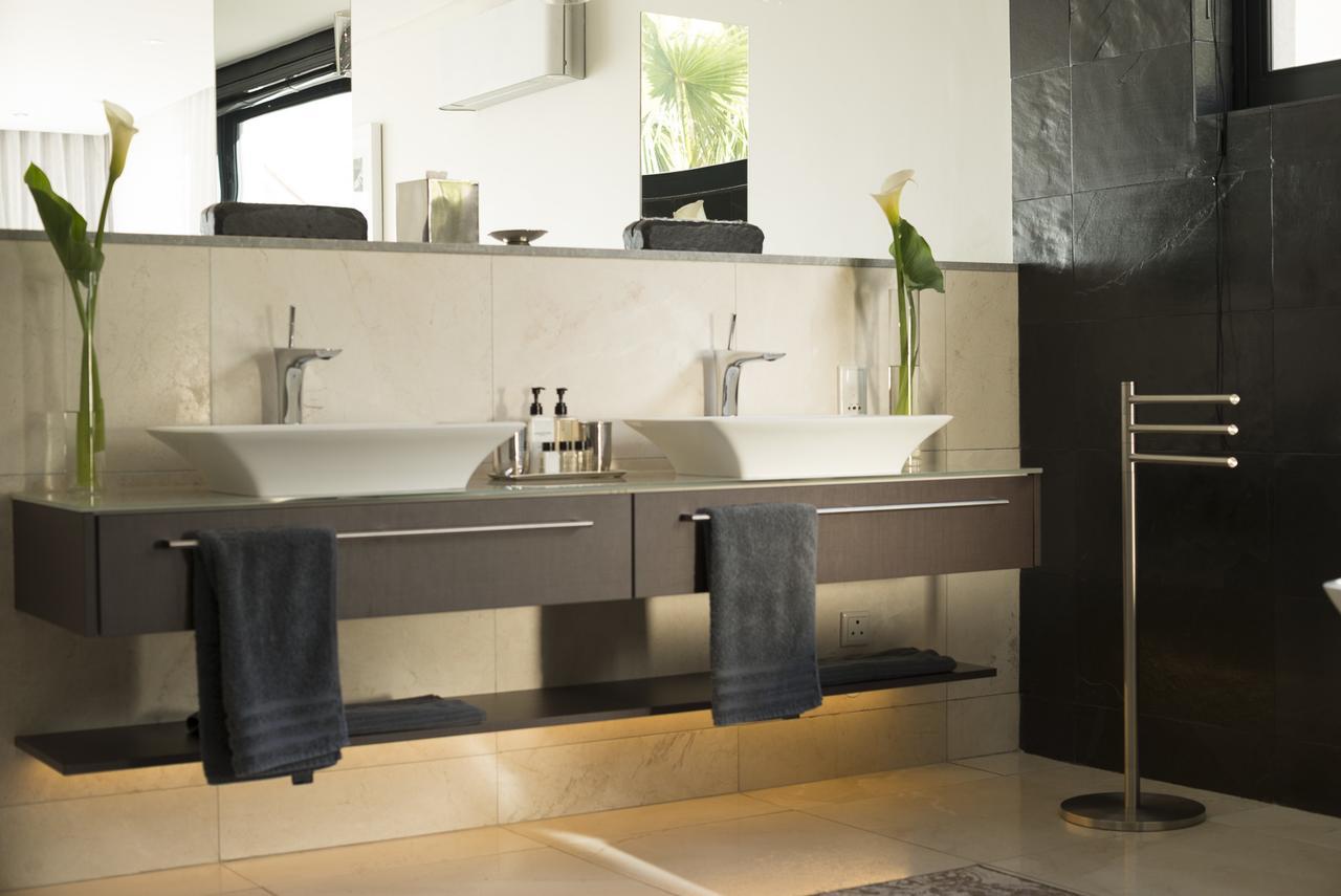 Cb-One Luxury Stay Kaapstad Buitenkant foto